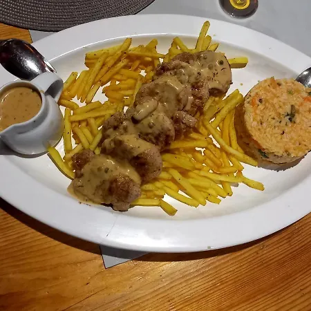 Pansion Stones בית אירוח *