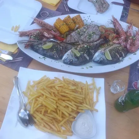 Pansion Stones בית אירוח מורטר