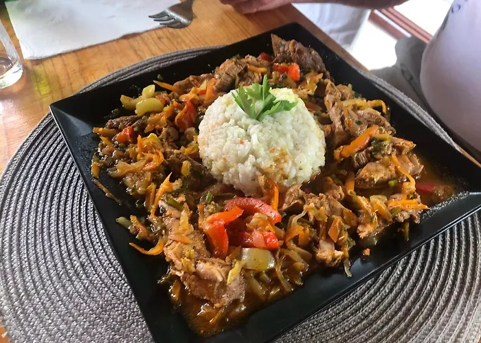 Pansion Stones Habitación en casa particular Murter