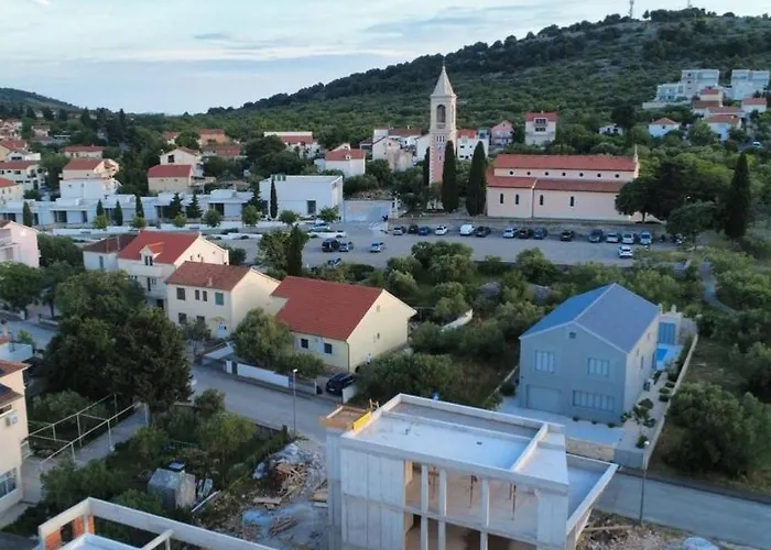 Pansion Stones منزل للإقامة *