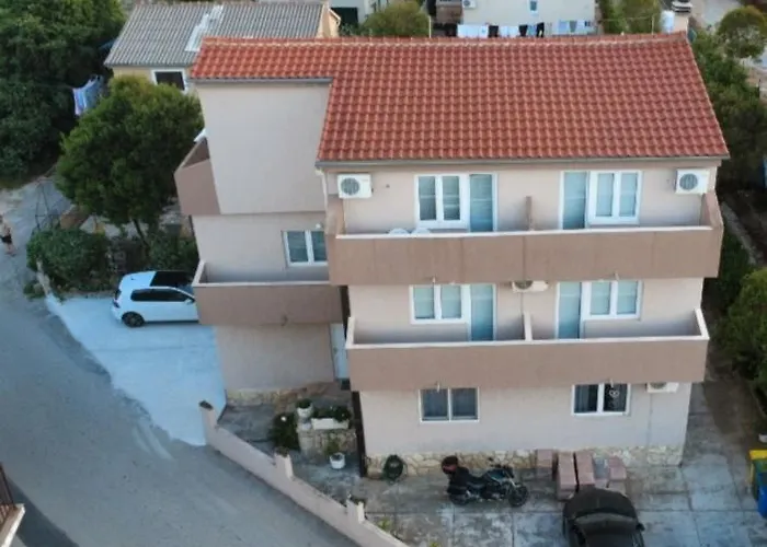 منزل للإقامة Pansion Stones *