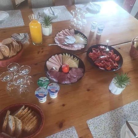 Homestay Pansion Stones