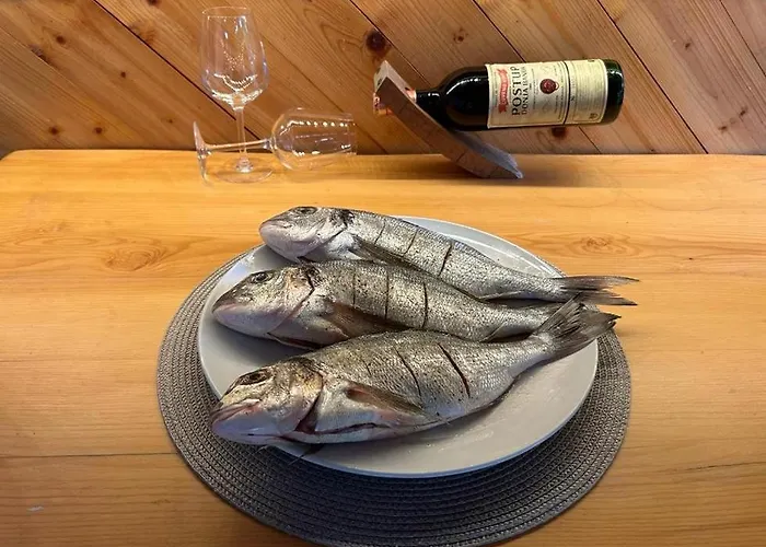 Pansion Stones Homestay *